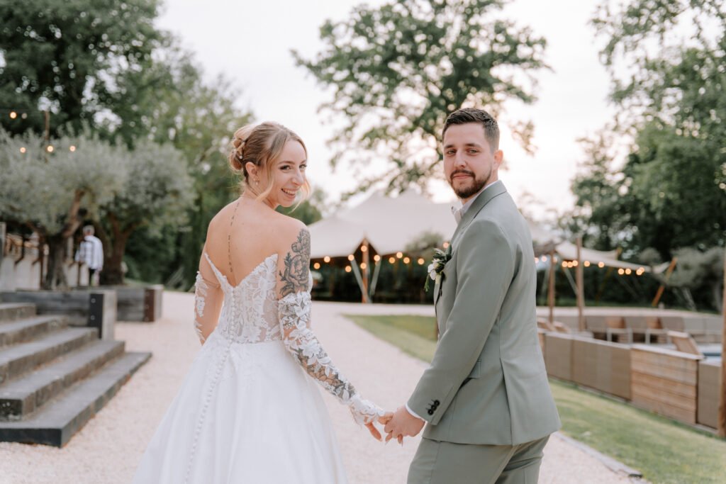 Photo Mathis Jot / Elsa Vidéaste mariage haut de gamme en Auvergne